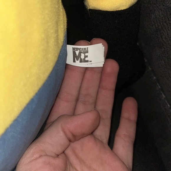 Despicable me big minion plush toy - Picture 4 of 4